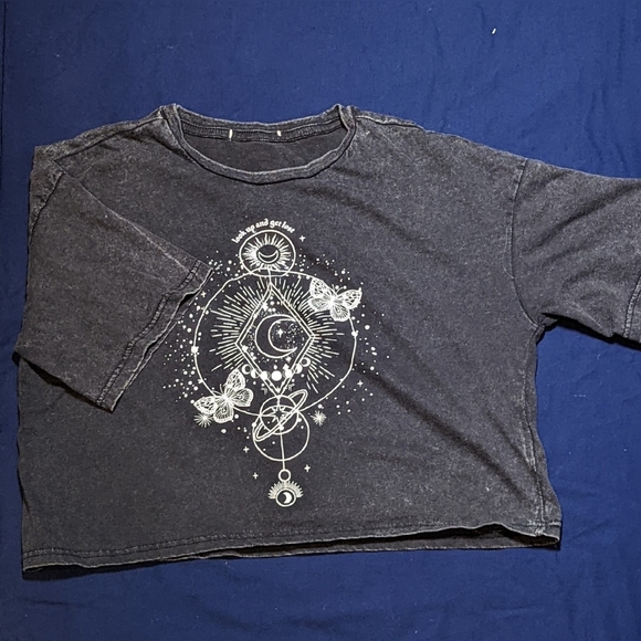 Oversized Crop "Look Up and Get Lost" Celestial T Shirt - Picture 2 of 3